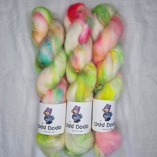 OOAK Neon - Silky Lace Dodo